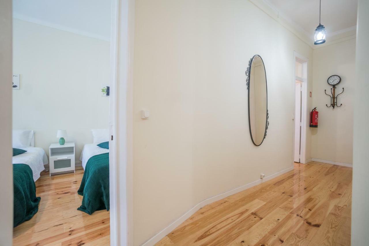 Mouraria 2 Bedroom Apartment Lisboa Extérieur photo